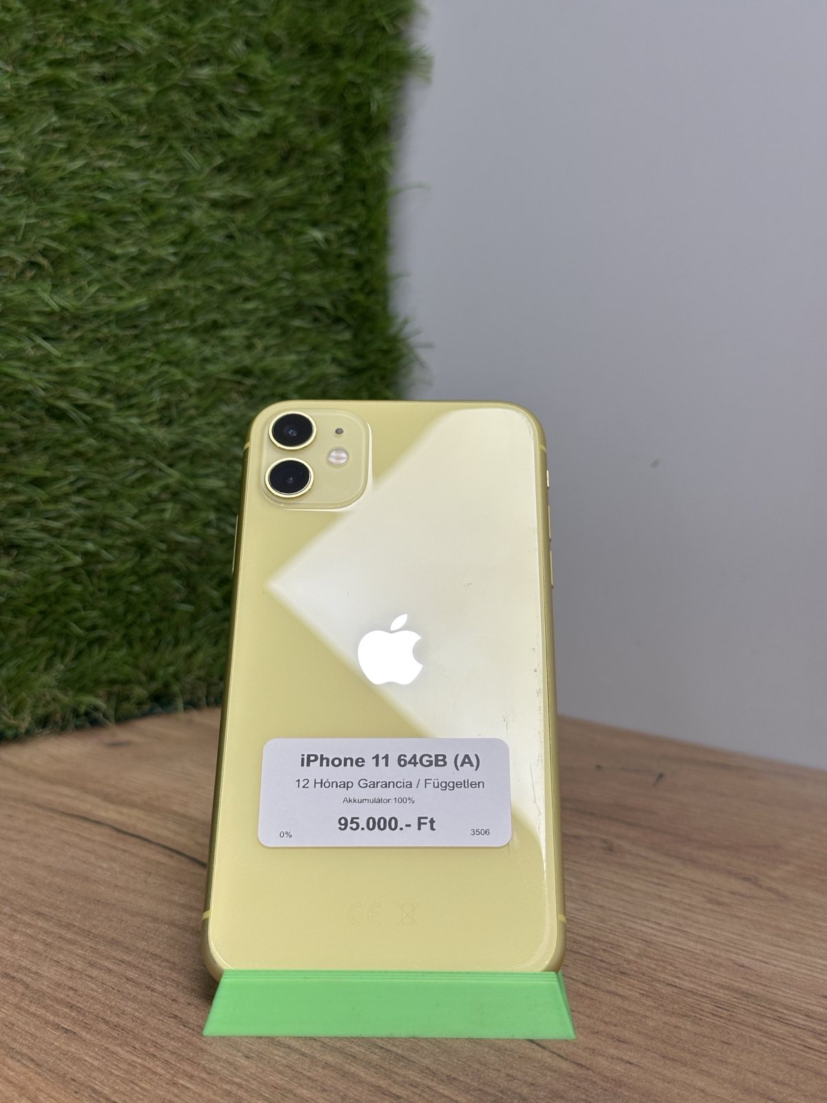 Apple iPhone 11 Kártyafüggetlen, 12 hó garancia