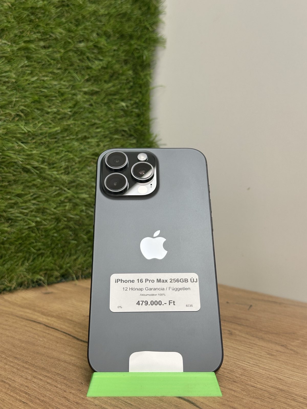 iPhone 16 Pro Max Kártyafüggetlen, 12 hó garancia