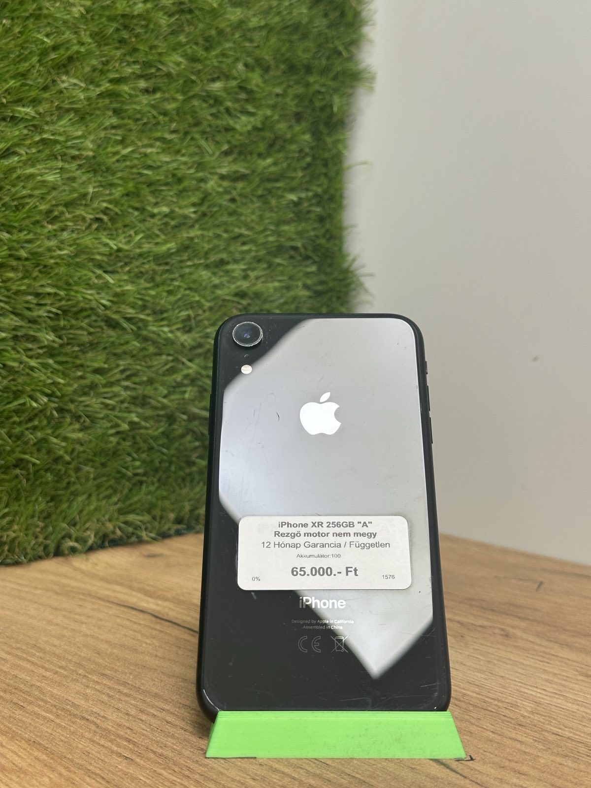 Apple iPhone XR Kártyafüggetlen, 12 hó garancia