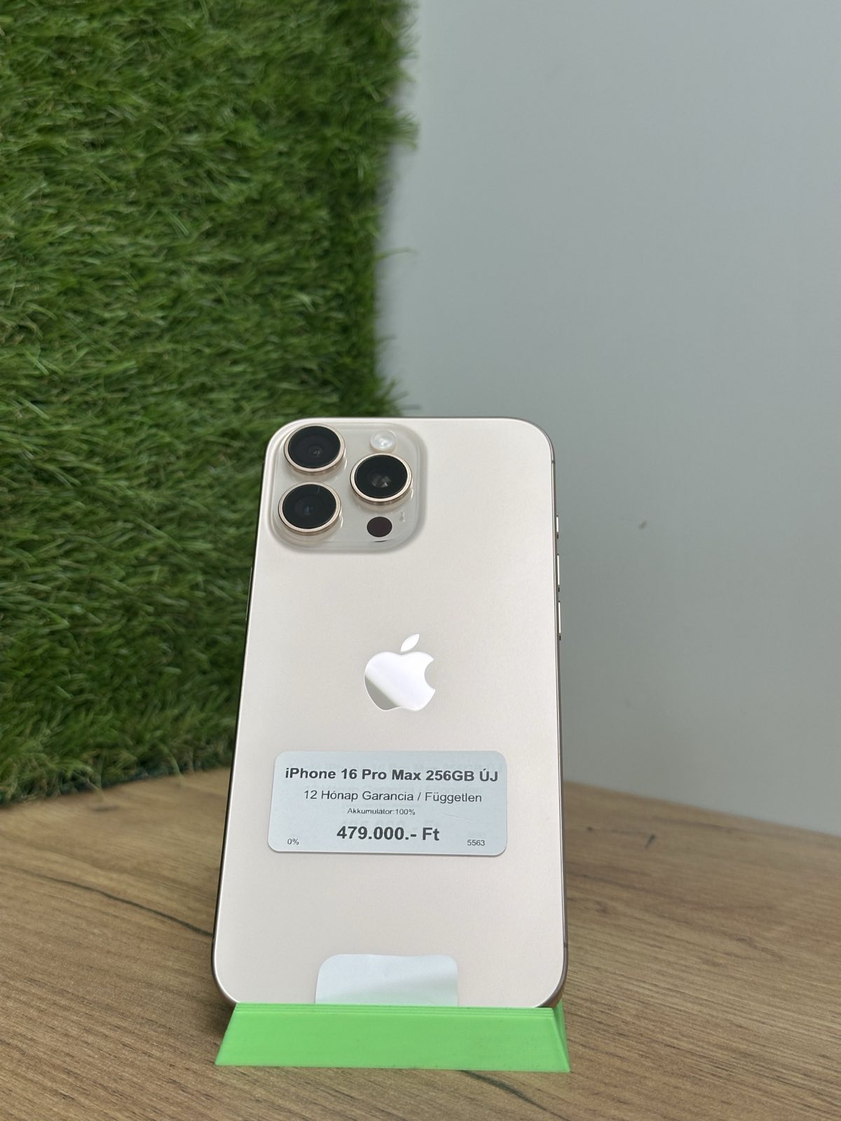 iPhone 16 Pro Max Kártyafüggetlen, 12 hó garancia