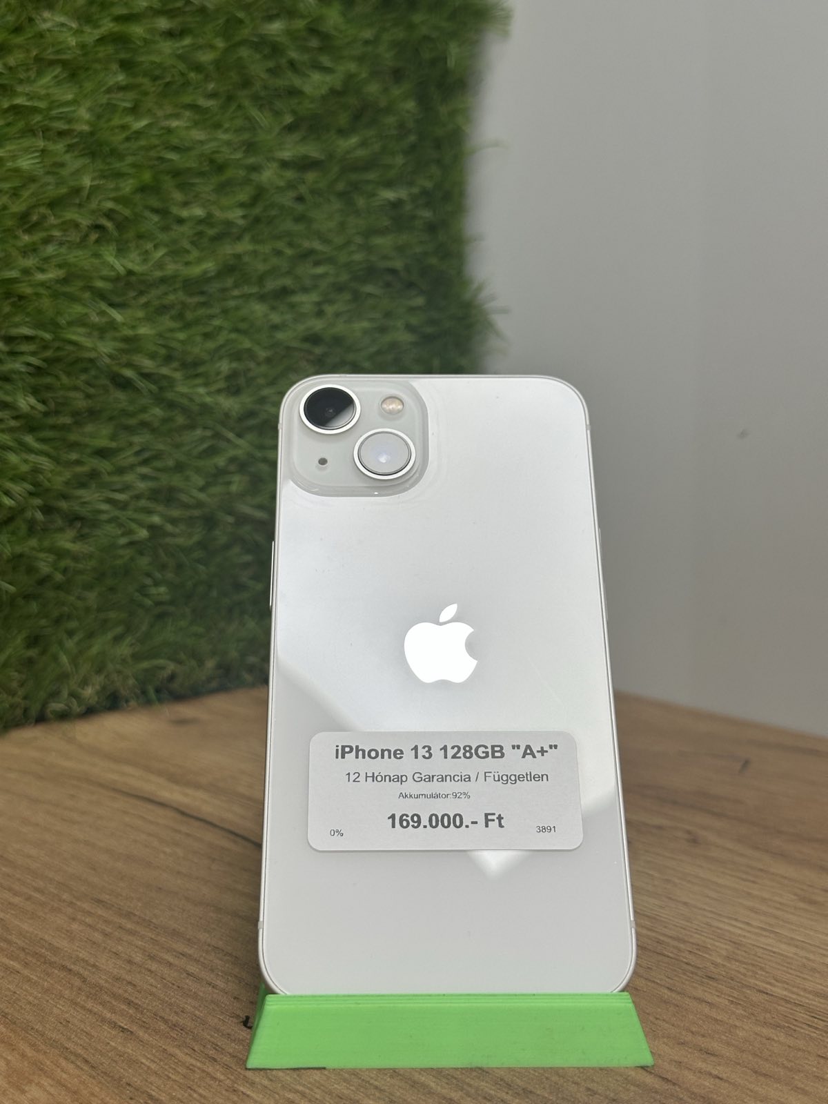 Apple iPhone 13 Kártyafüggetlen, 12 hó garancia