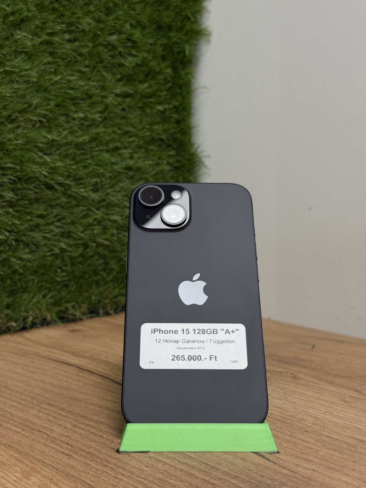 Apple iPhone 15 Kártyafüggetlen 128 GB, 12 hó garancia