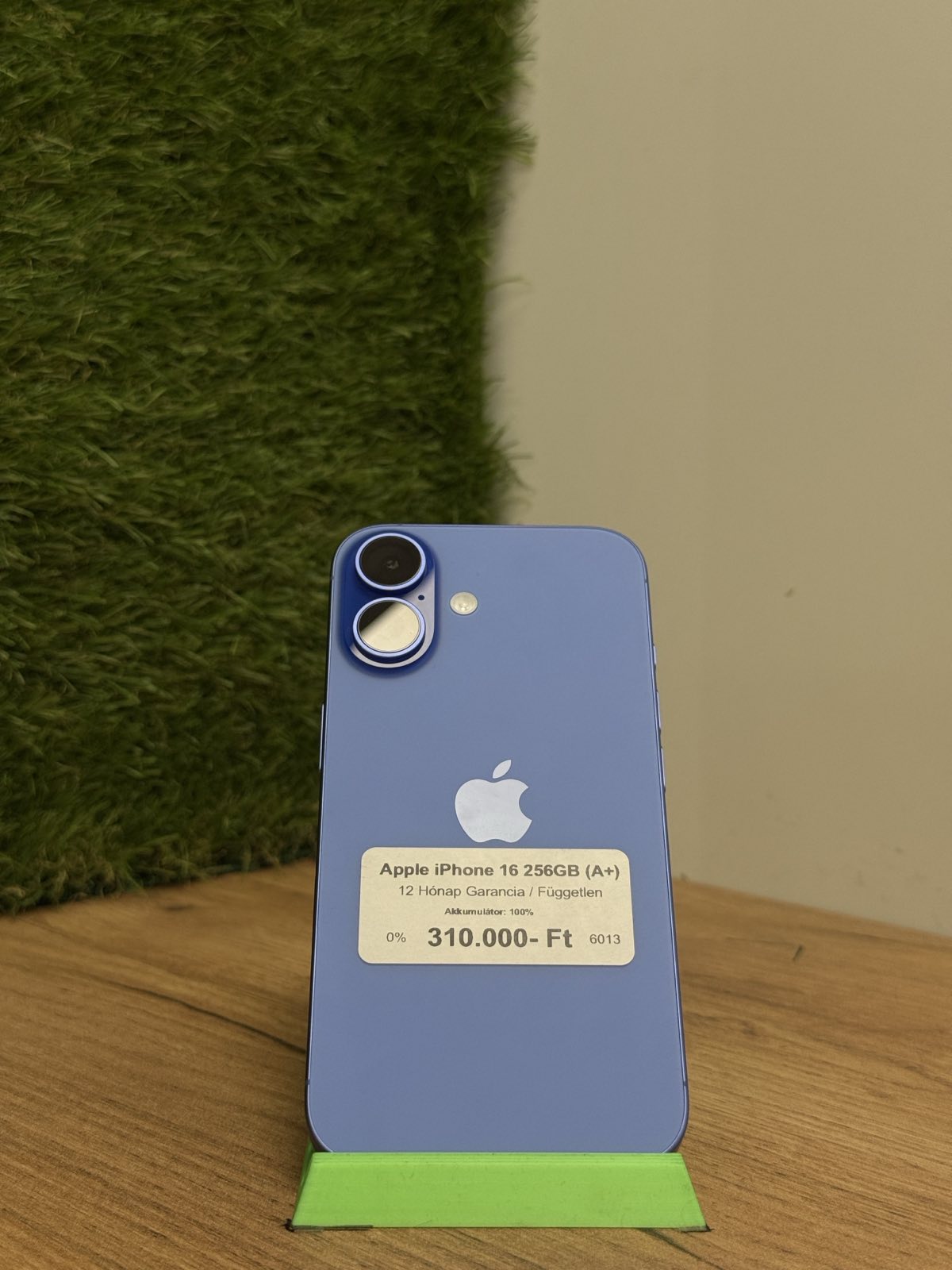 Apple iPhone 16 Kártyafüggetlen 256 GB, 12 hó garancia
